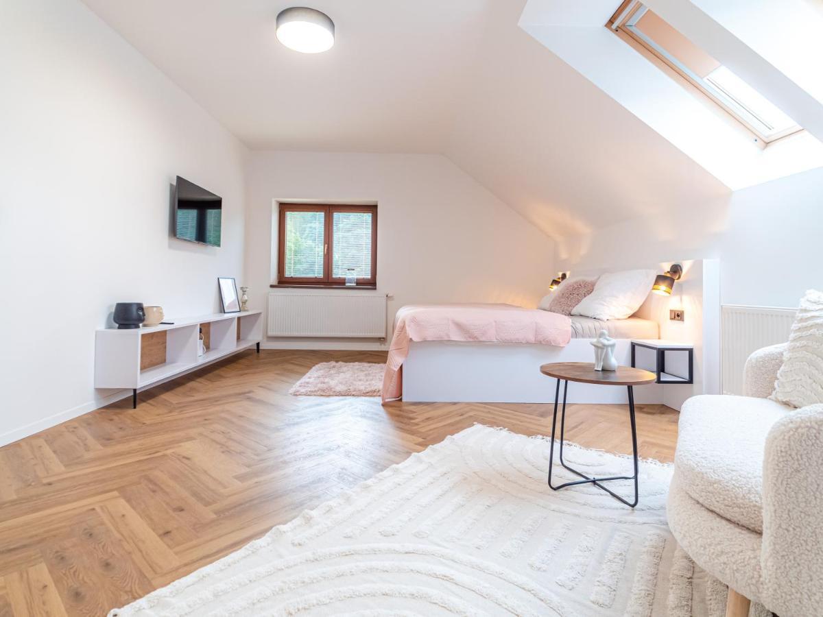 Villa U Zamku Sobotín Buitenkant foto
